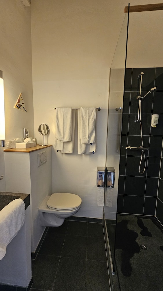 Hotel Pension Museum 63/63