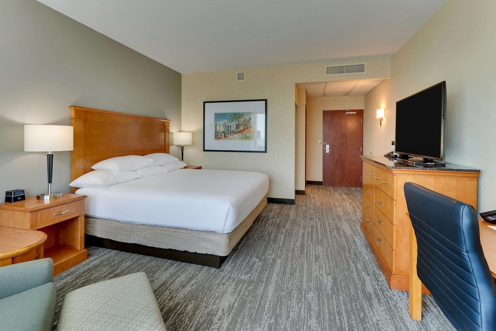 Drury Inn & Suites Orlando 15/60