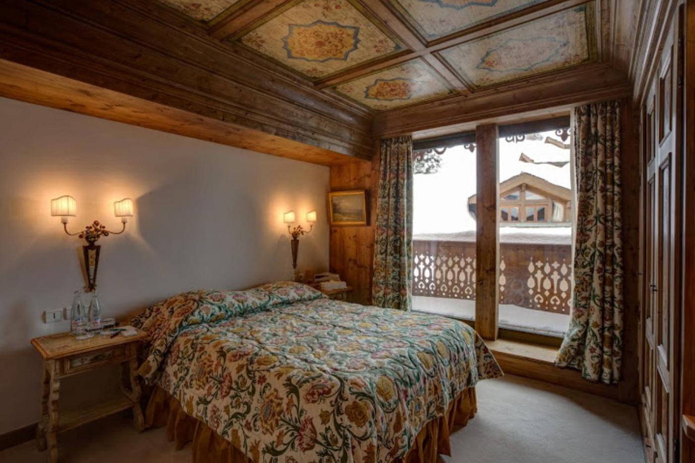 شقة بريميوم بشرفة بـ3 غرف نوم، Hotel de la Loze 2/5