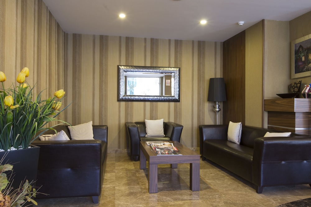 Koza Suite Hotel 48/70