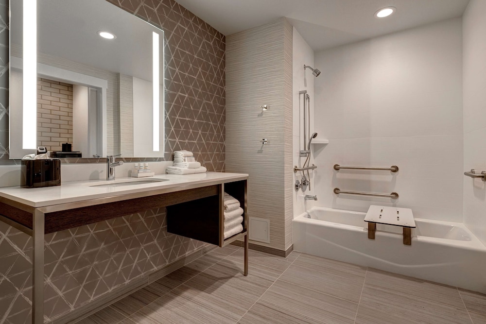 Hilton Garden Inn Temecula 28/68
