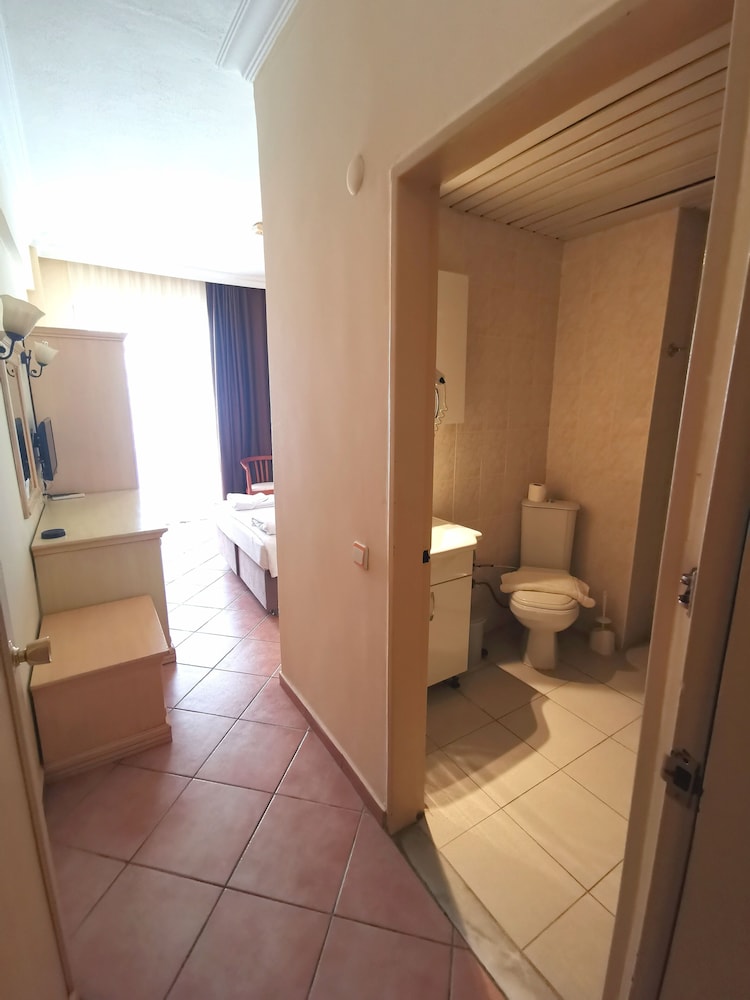 Intermar Hotel 49/50