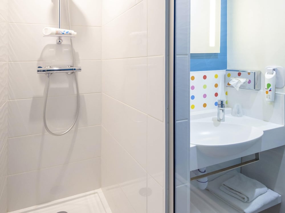 Ibis Styles Frejus Saint-Raphael 70/72