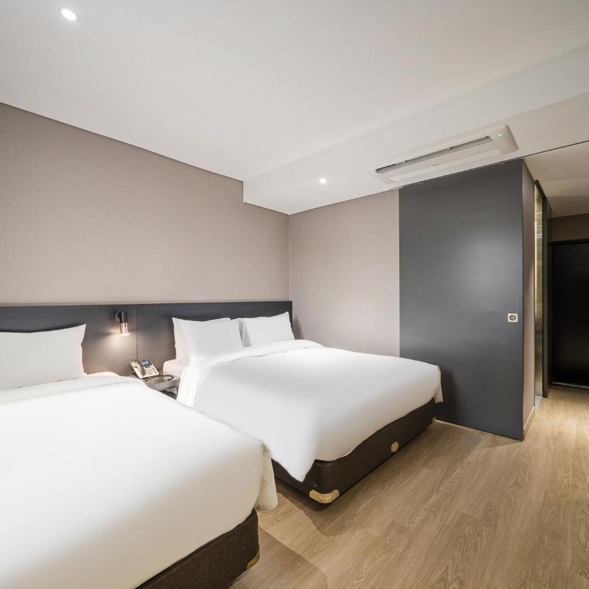 Suite, Rivertain Hotel Gyeongju 4/10