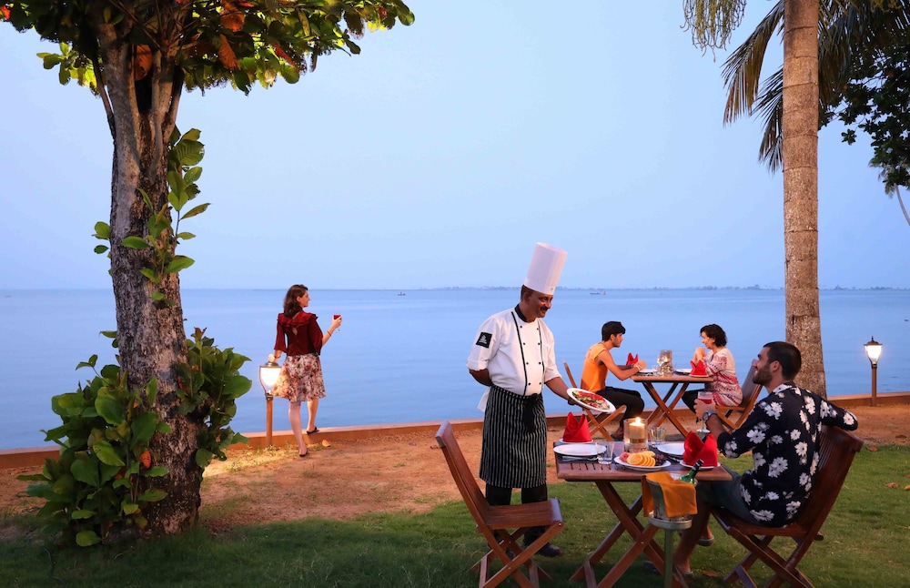 Uday Backwater Resort 42/49