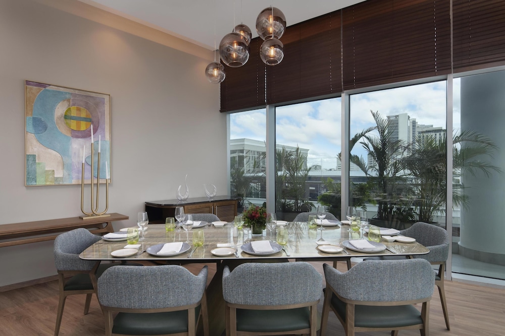Hyatt Centric Santo Domingo 38/50