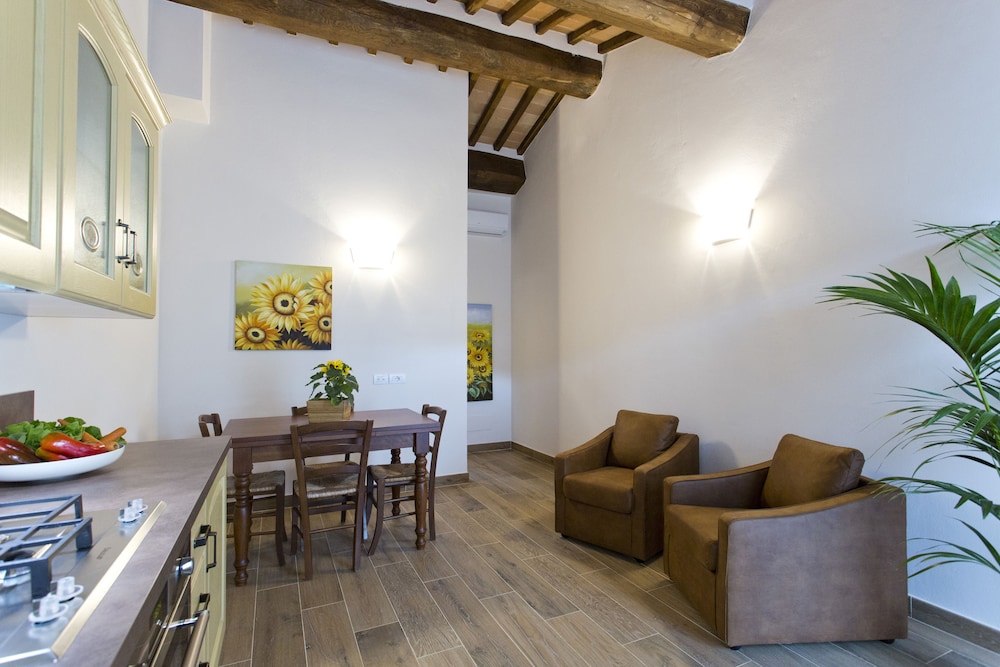 Agriturismo San Galgano 30/50