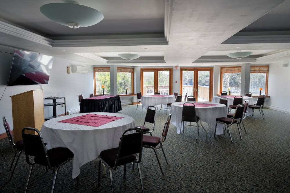 Liscombe Lodge Resort and Conference Centre 33/45