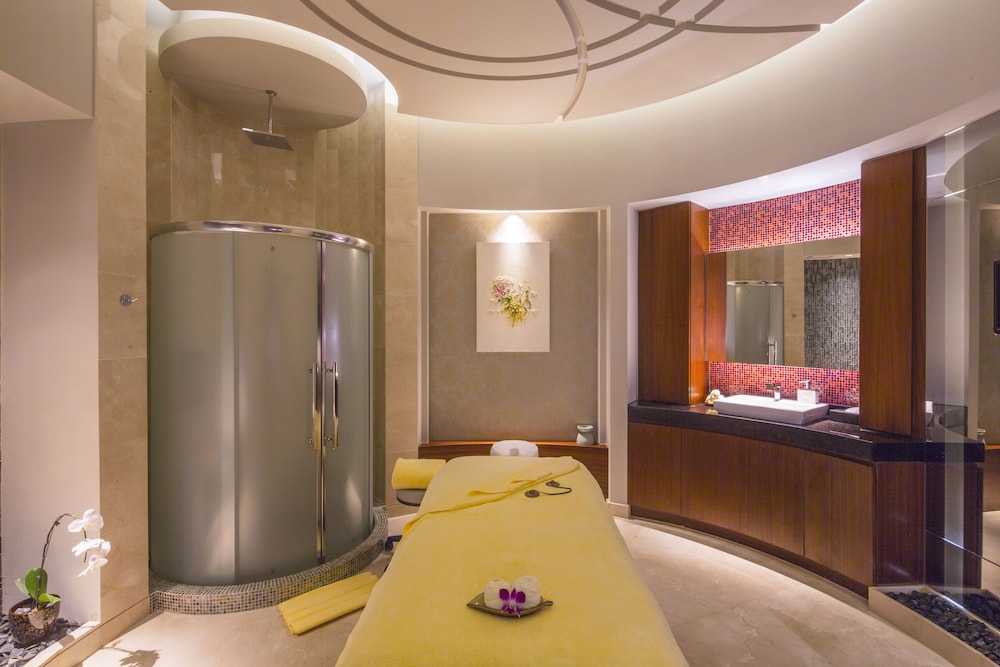 MGM Grand Sanya 7/50