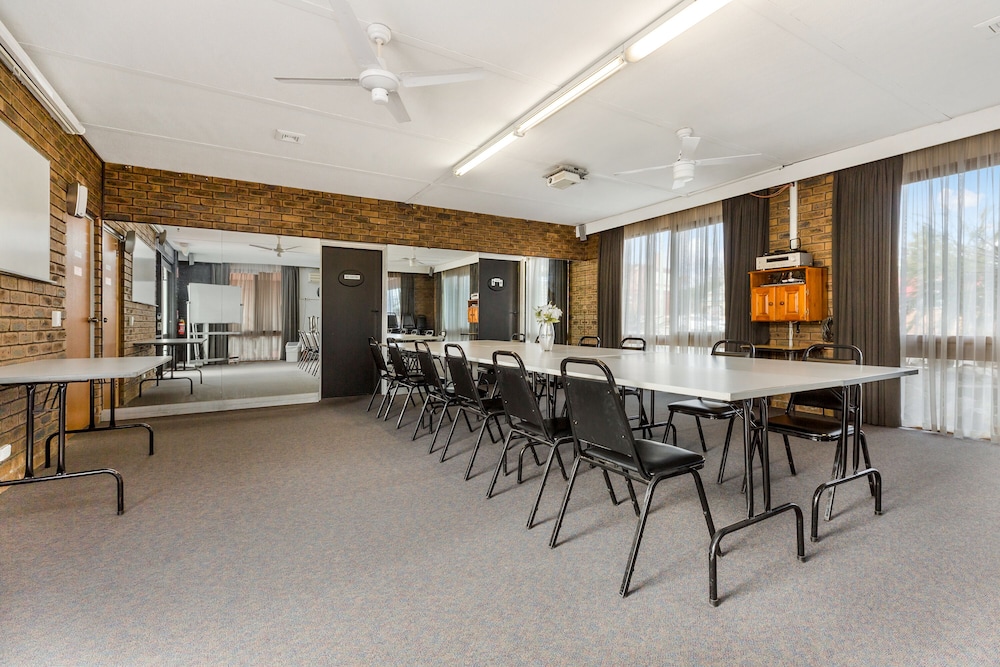 Bendigo McIvor Motor Inn 29/32