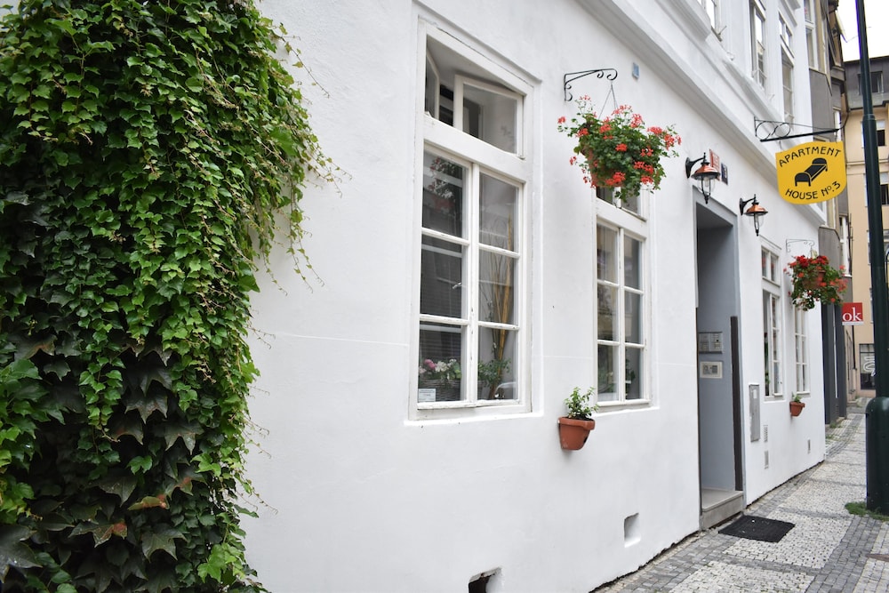 Aparthotel Davids 4/50