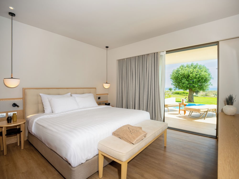 Ammoa Luxury Hotel & Spa Resort 10/50
