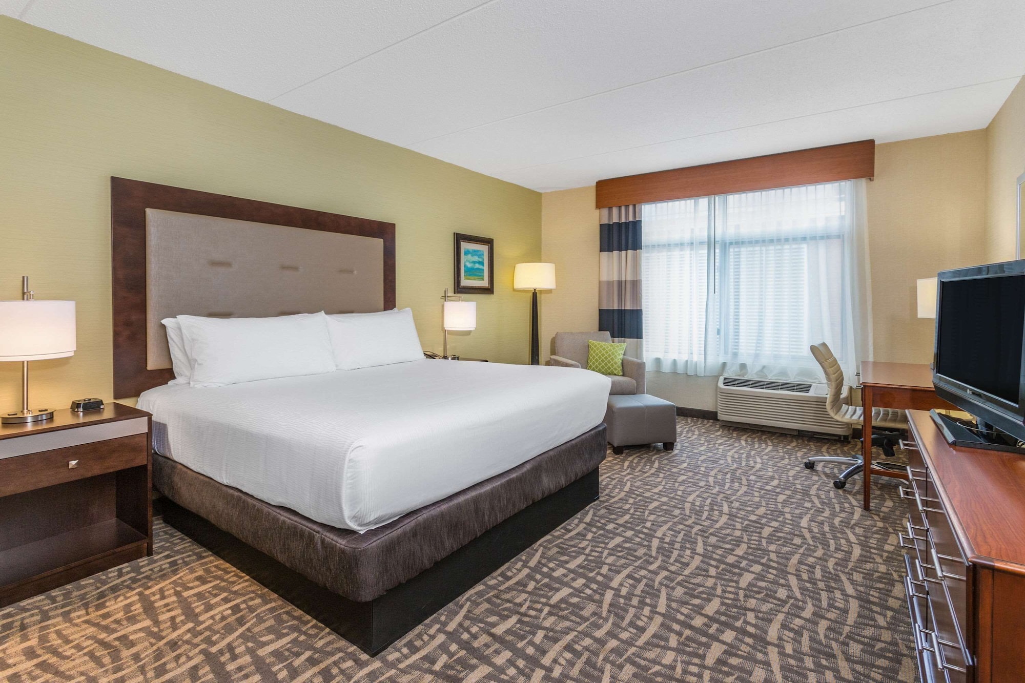 Room at Wyndham Garden Buffalo Downtown, BUFFALO - NY