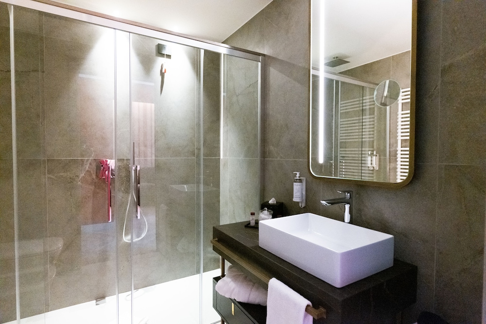 3T Boutique Hotel 57/59