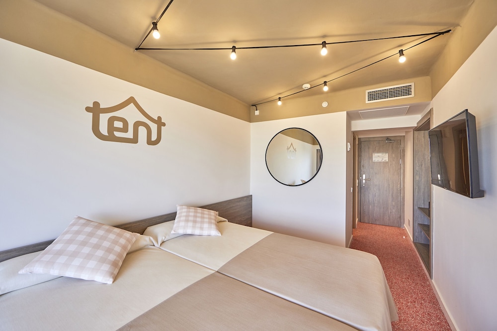 غرفة قياسية بشرفة مفردة بسرير فردي، Tent Playa de Palma 4/9
