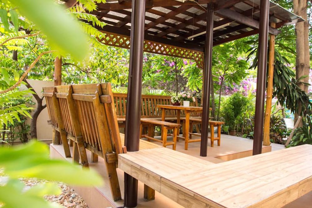 Jitthamas Residence 23/27