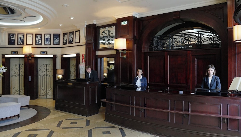 Hotel Pont Royal 9/68