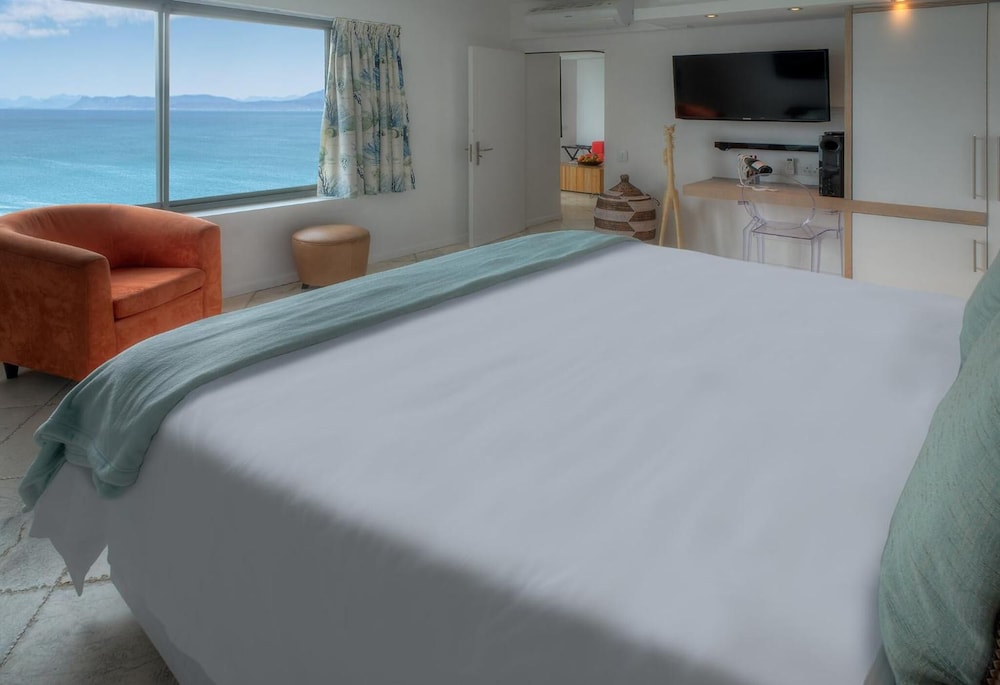 Sea Star Cliff 33/76