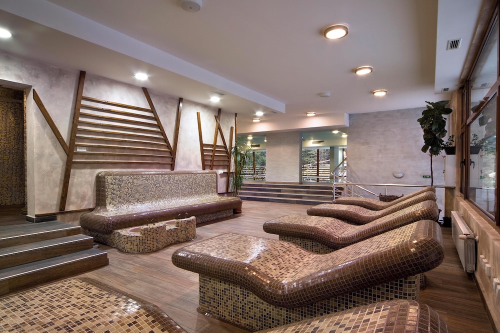 Club Hotel Yanakiev 31/55