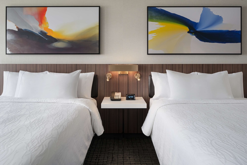 Hilton Garden Inn Camden Waterfront Philadelphia 10/53
