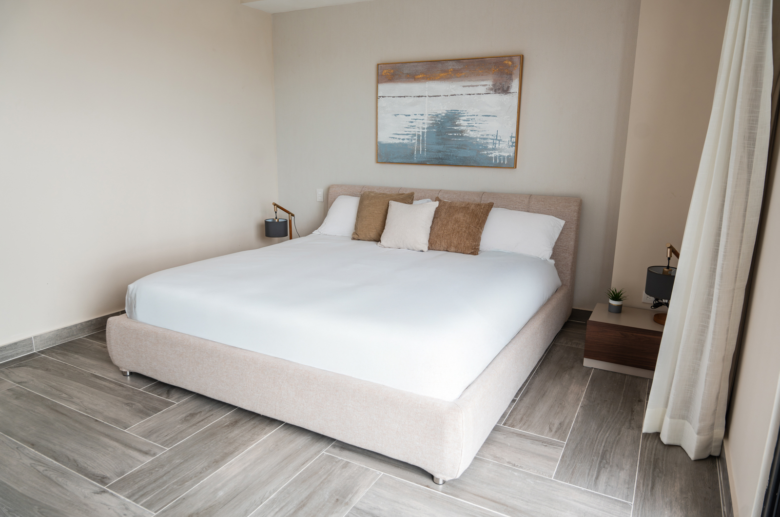 One Bedroom Deluxe