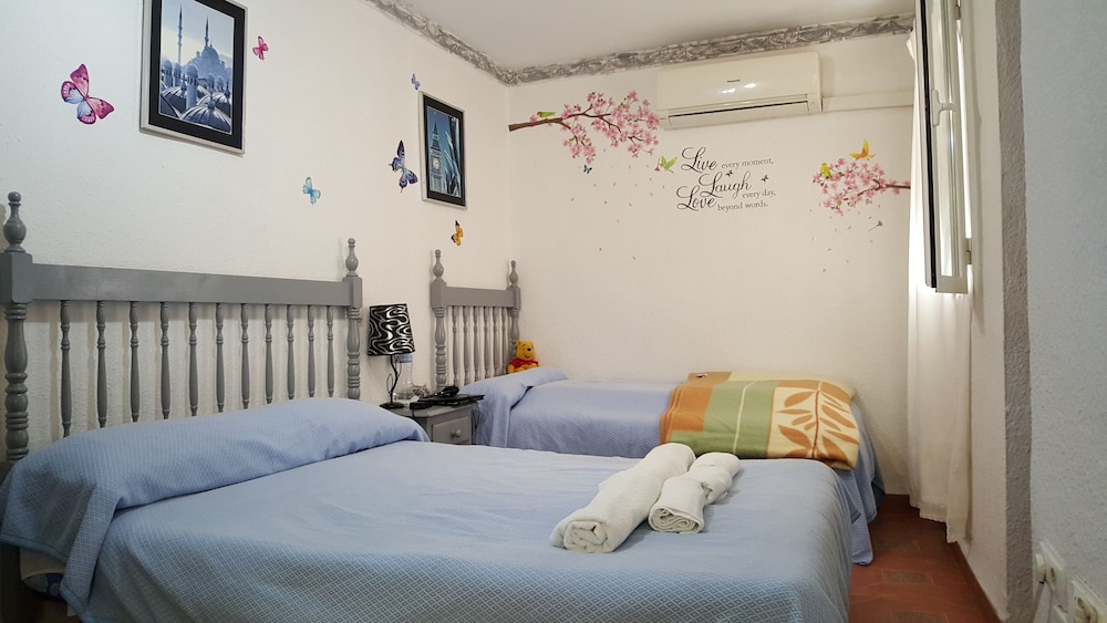 Pension Giraldilla 27/67