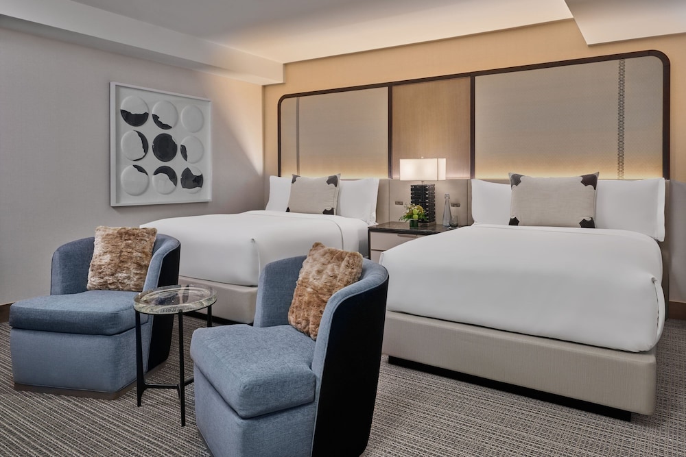 غرفة بسريرين كوين، The Ritz Carlton Lake Tahoe 6/12