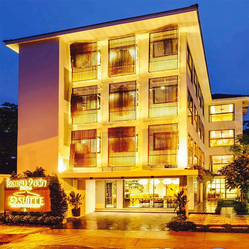 9 Suite Luxury Boutique Hotel 3/55