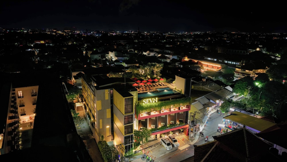 Sevn Legian 8/74