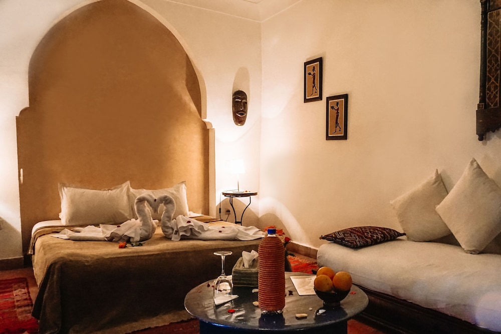 Riad Nora 40/61