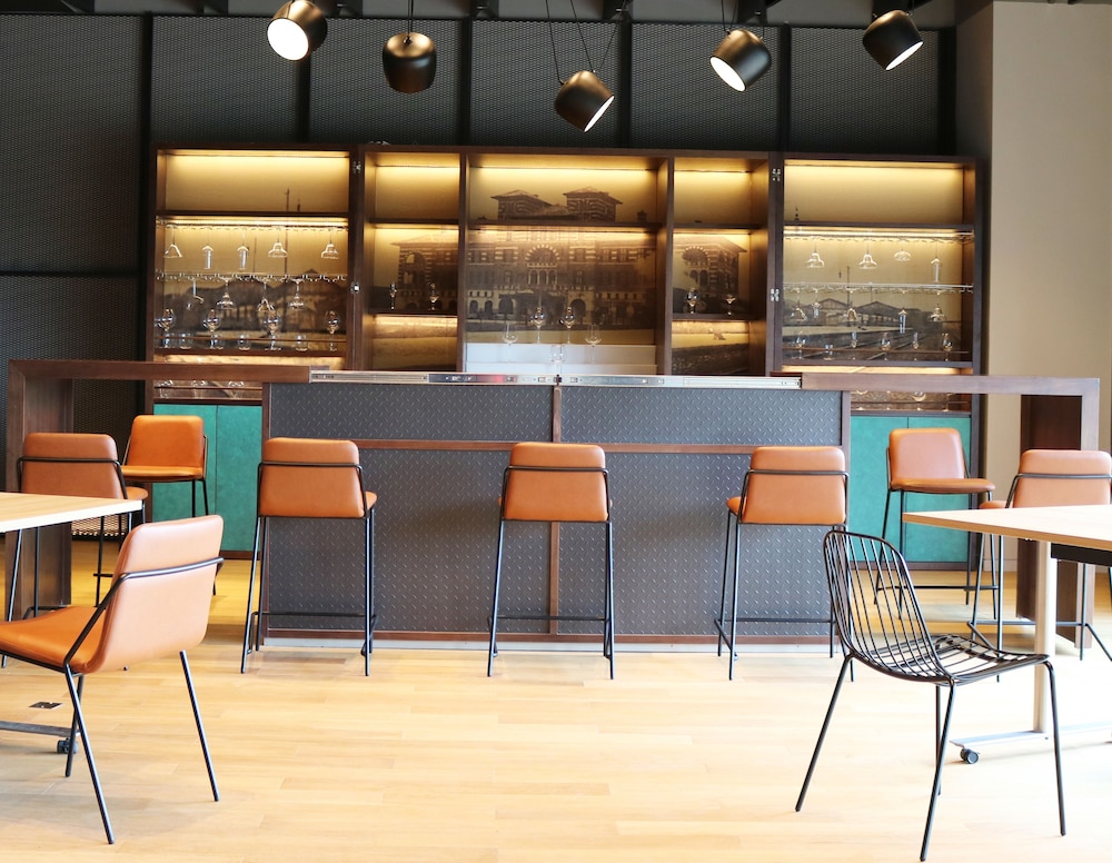 Artyzen Habitat Hongqiao Shanghai 44/71