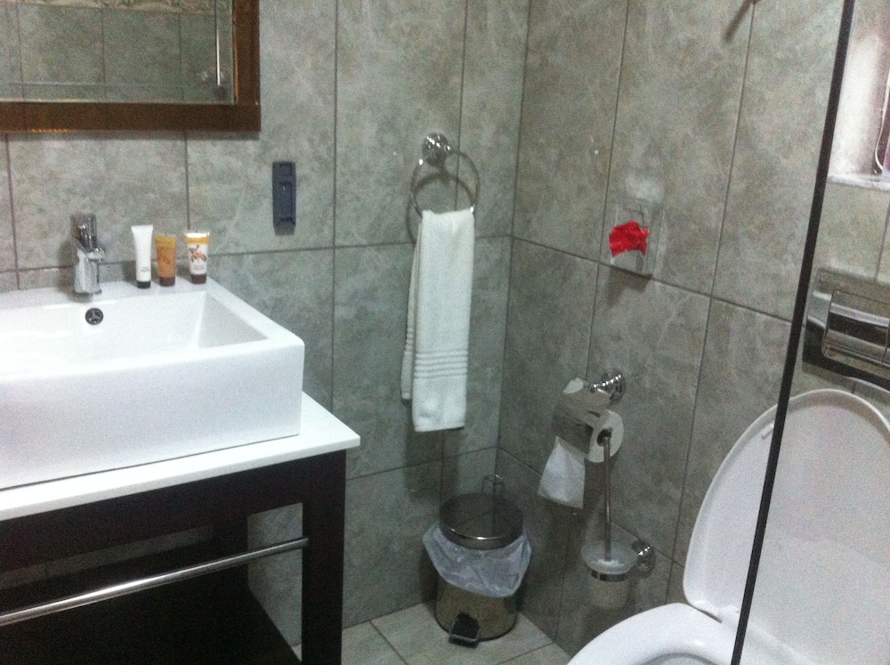 Marico Guest House 19/27