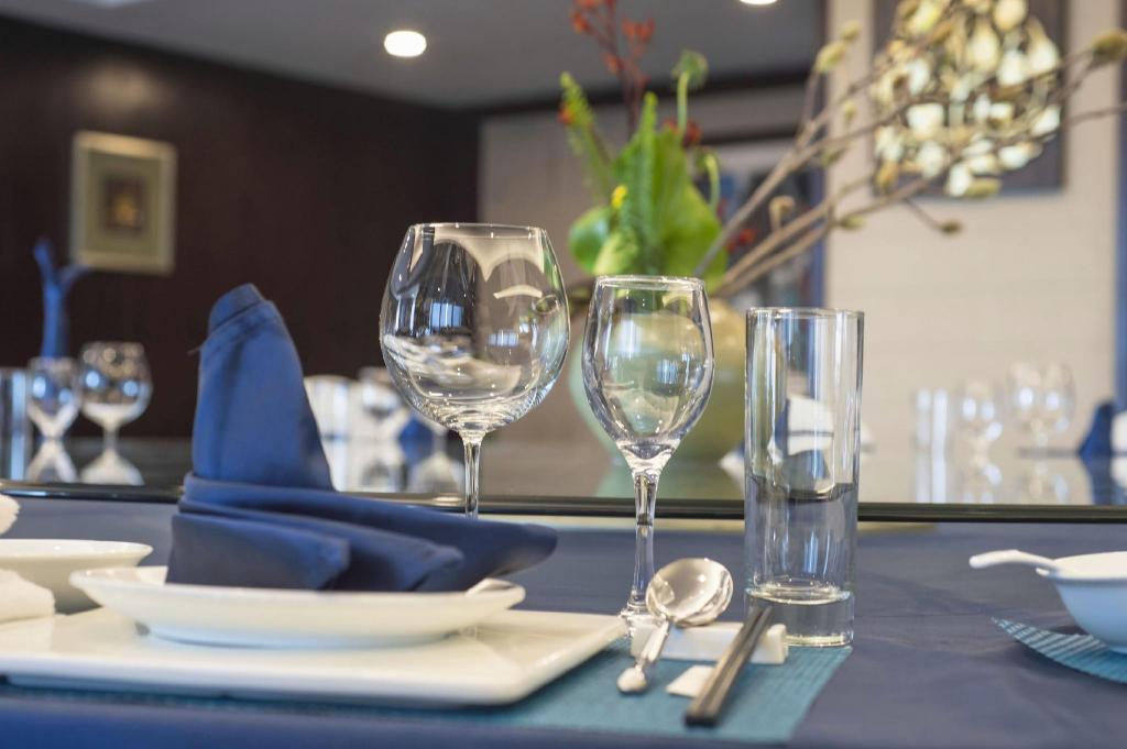 SSAW Boutique Hotel (Jiefangbei Hongya Cave Branch) 48/79