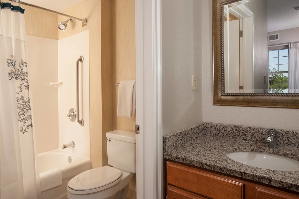 Residence Inn by Marriott Charleston Riverview 48/50