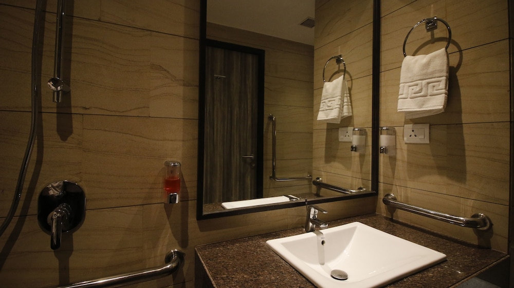 7 Apple Hotel 16/60