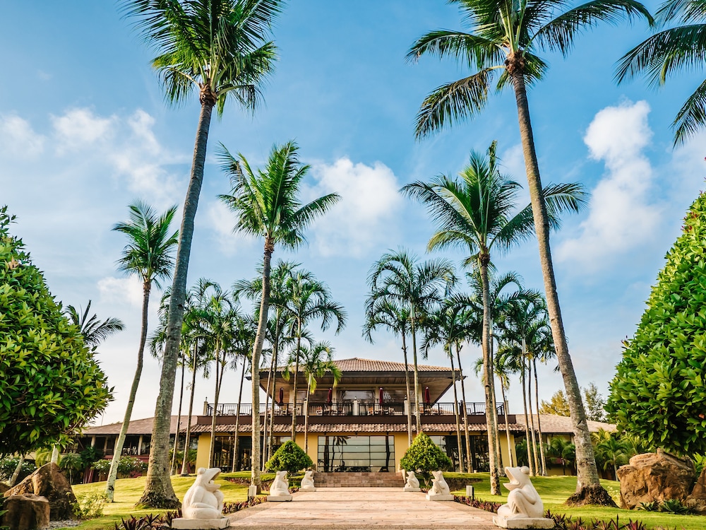 Indra Maya Pool Villas 7/72