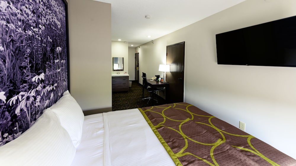 Super 8 by Wyndham High Point/Greensboro 5/34