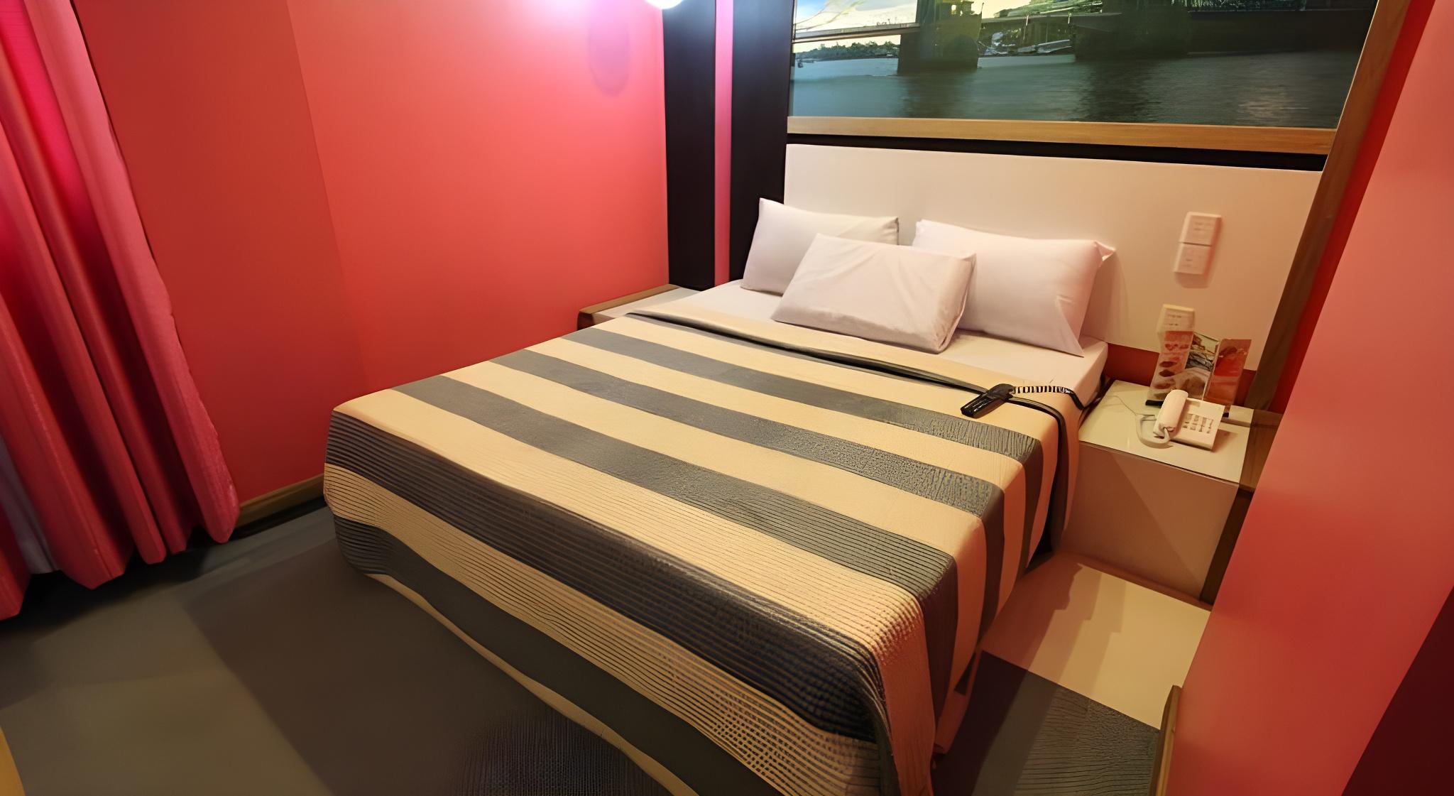 Studio, 2 Queen Beds
