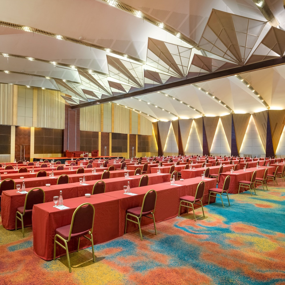 Hotel Ciputra Jakarta managed by Swiss-Belhotel International 32/34