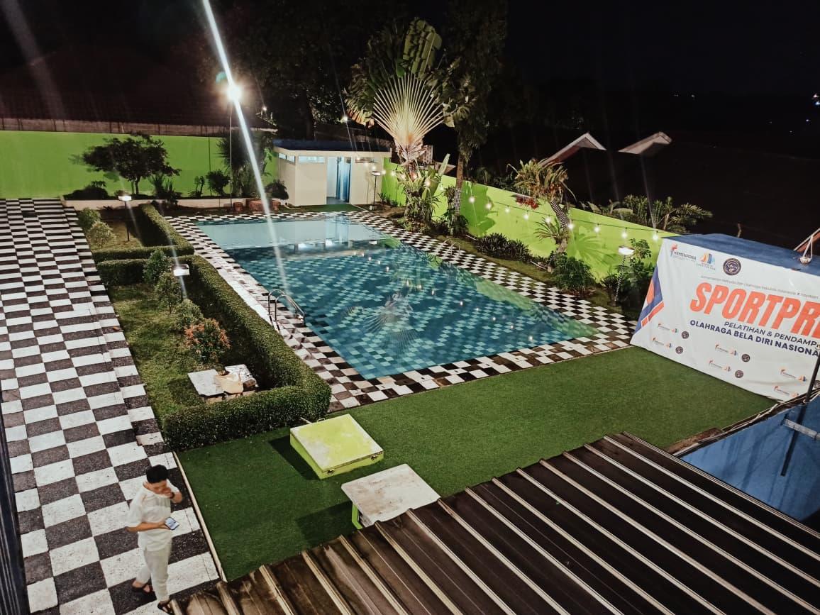 Hotel Bogor Indah Nirwana 24/27