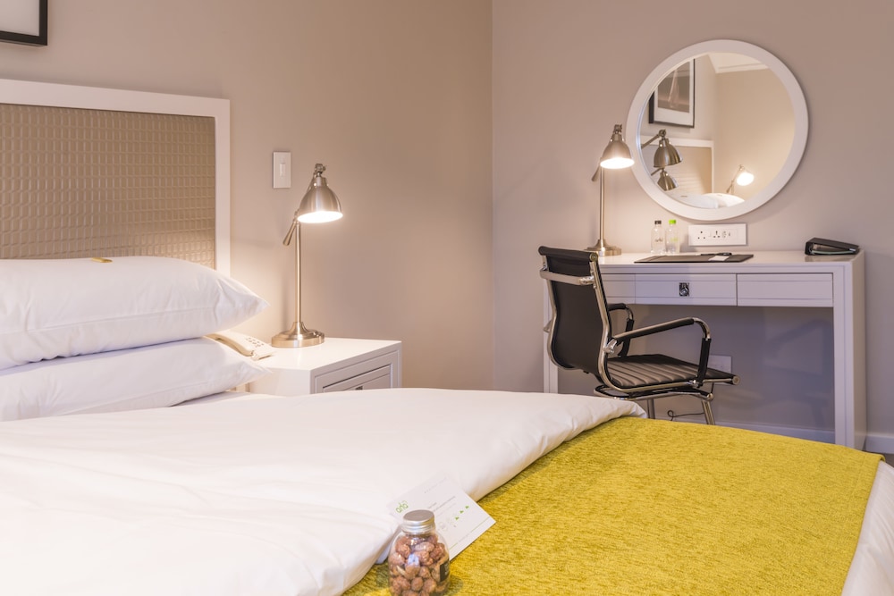 Simon's Town Quayside Hotel 18/60