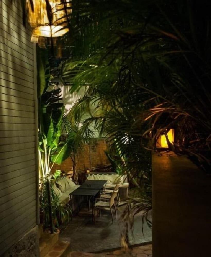 Hotel Restaurant La Ribaudière 39/49