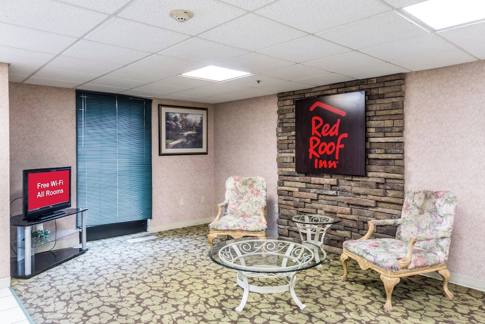 Red Roof Inn Morehead 13/56