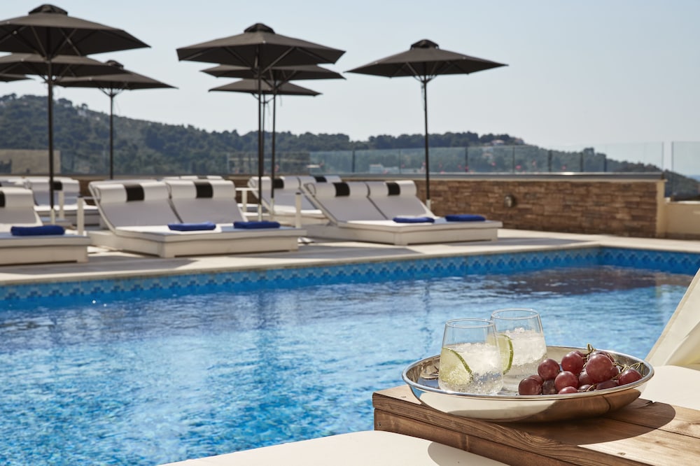 Skiathos Luxury Living 4/39