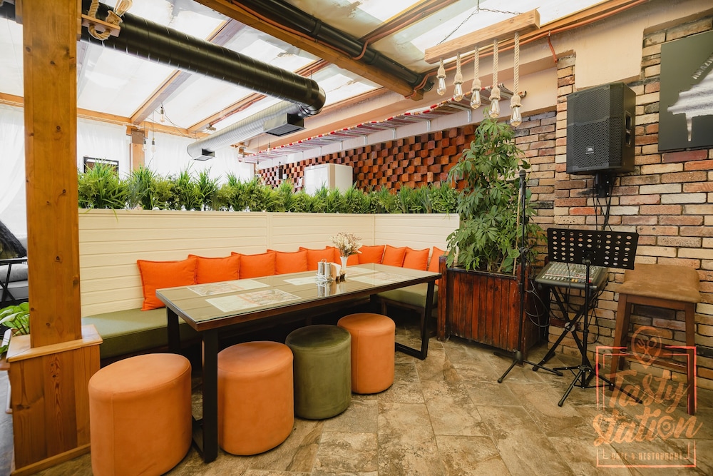 Maajid Hotel 36/50