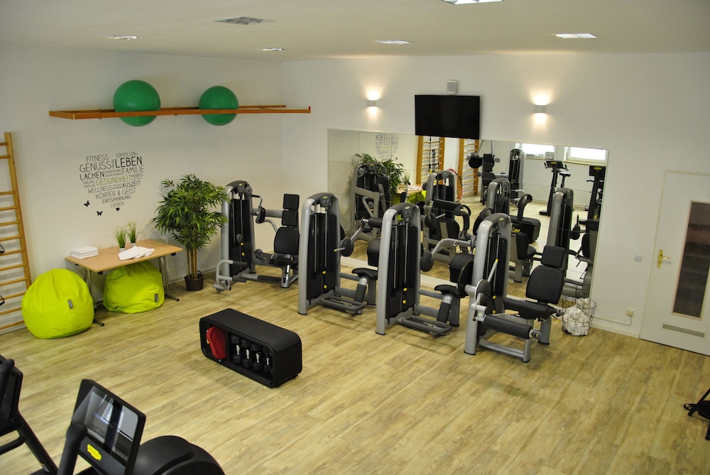 Hotel Bayerischer Hof Kur- & Sporthotel 25/50