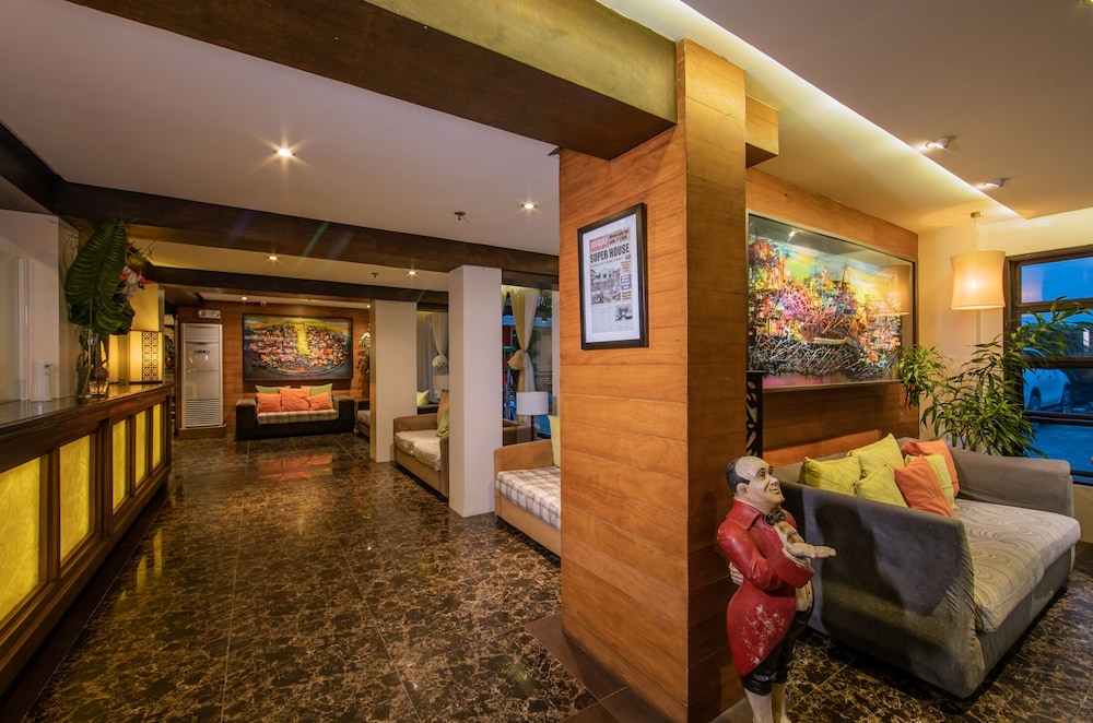 Rosvenil Hotel 7/39