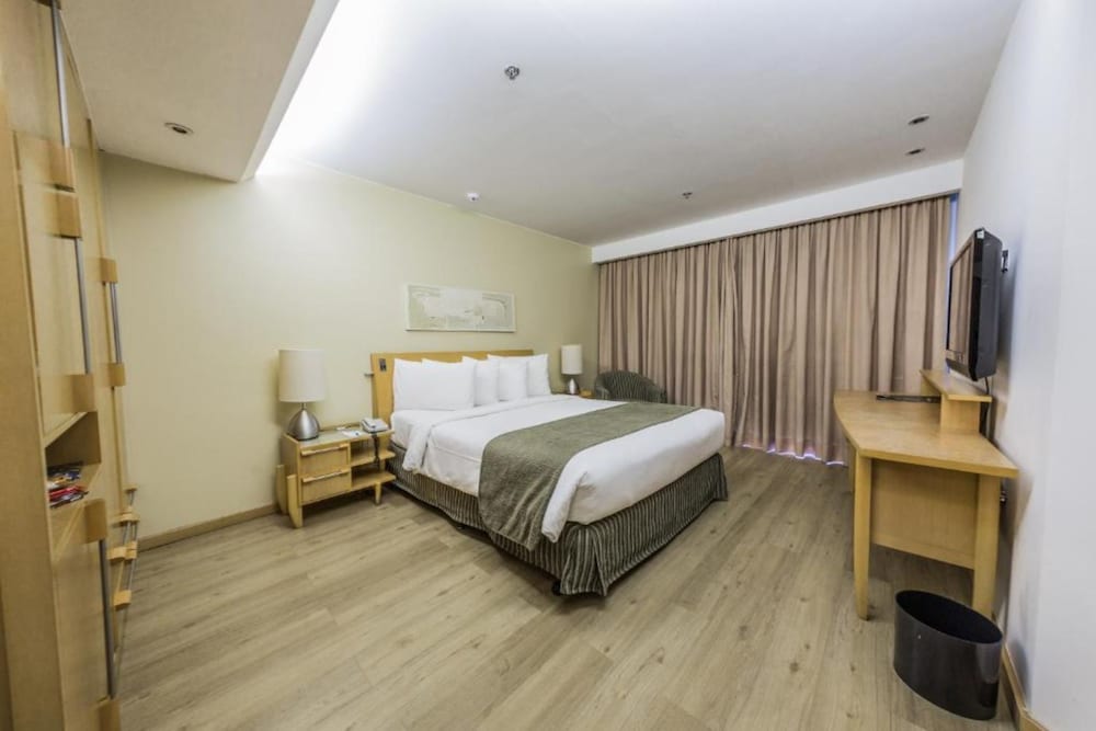 Grand Bittar 14/53