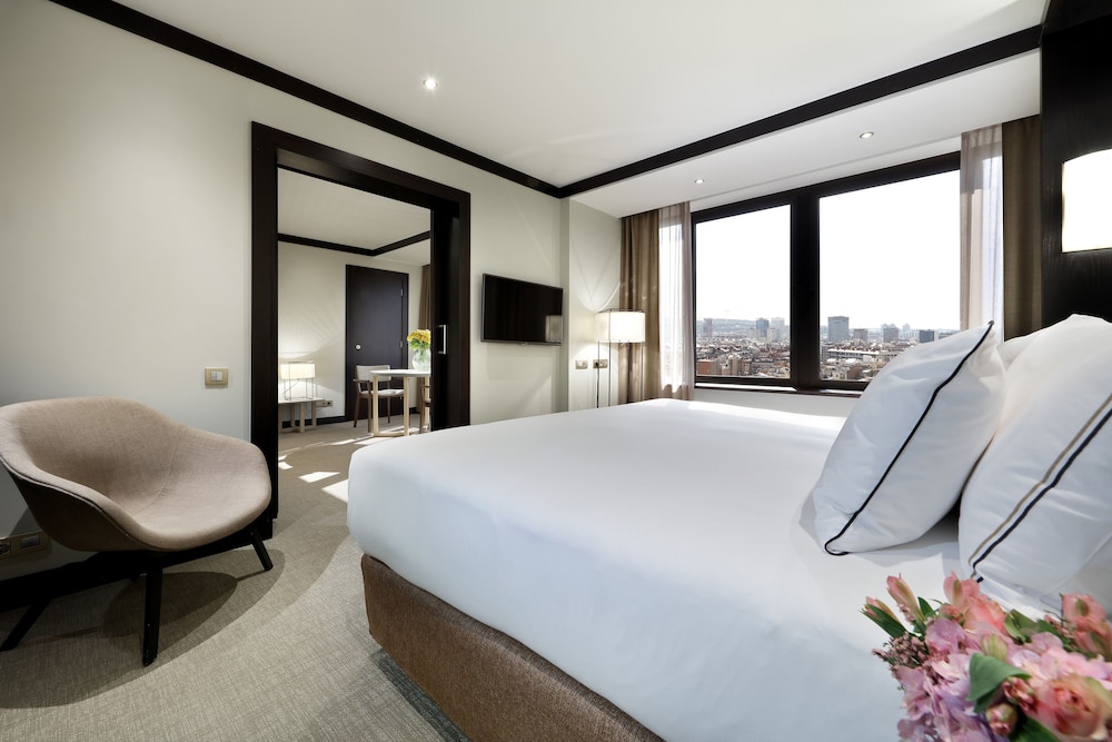 MELIA BARCELONA SARRIA 9/63