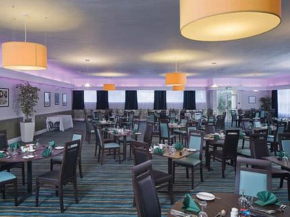 Trecarn Hotel Torquay 32/41